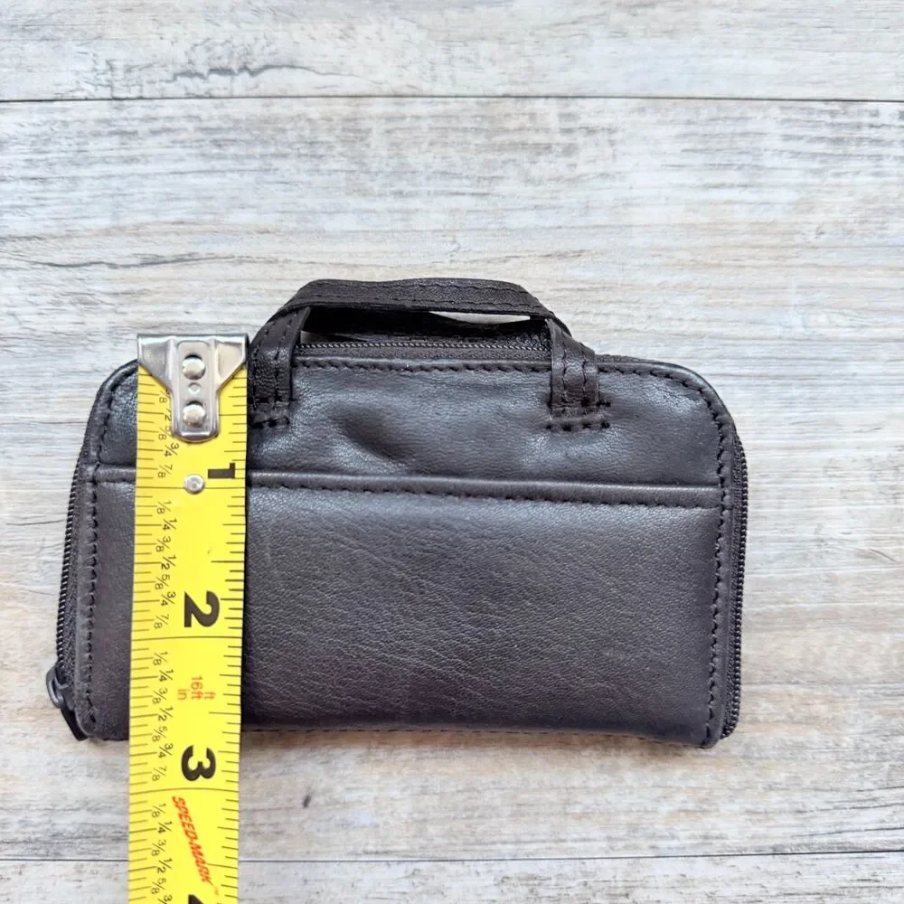 Wilsons Leather Zip Pouch Wallet Key Holder Vintage Compact Case Briefcase